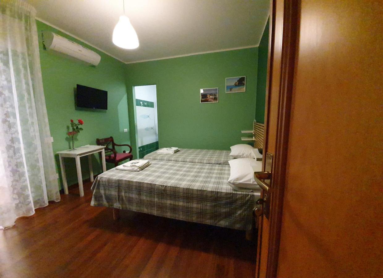 Acquamarina Otel Civitavecchia Dış mekan fotoğraf